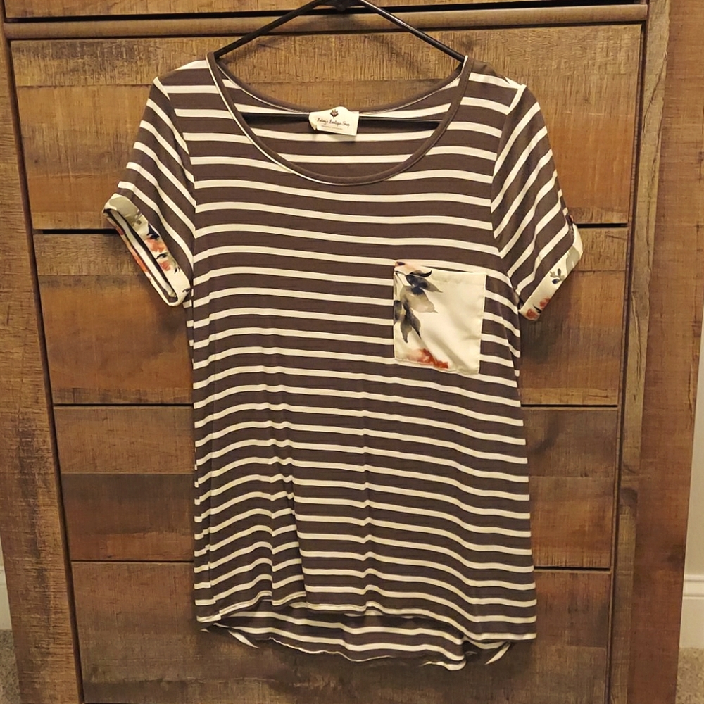 Betseys Boutique T Shirt